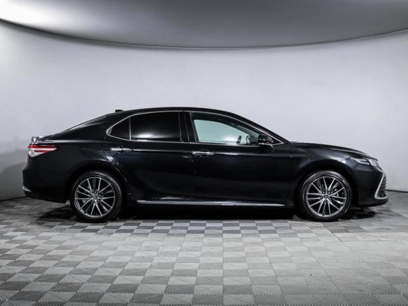 Toyota Camry VIII (XV70) Рестайлинг с пробегом 2023 года, цена 3 725 000 рублей, 35553 км, седан, Автокод Объявления