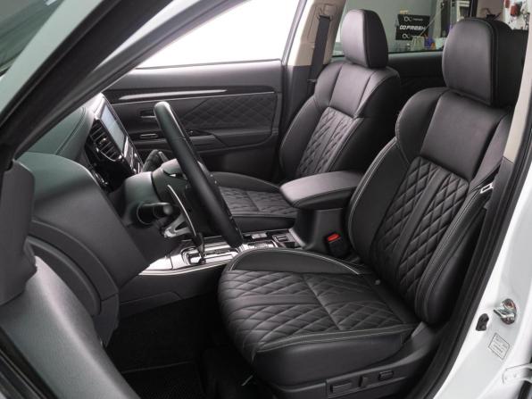 Mitsubishi Outlander III Рестайлинг 3 с пробегом 2022 года, цена 3 829 000 рублей, 374 км, внедорожник, Автокод Объявления