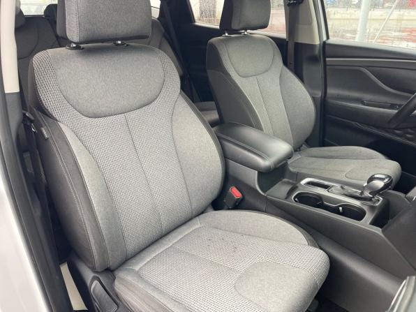 Hyundai Santa Fe IV с пробегом 2018 года, цена 2 399 000 рублей, 120416 км, внедорожник, Автокод Объявления