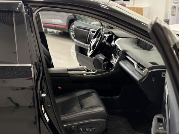Lexus RX IV с пробегом 2018 года, цена 4 295 000 рублей, 106000 км, внедорожник, Автокод Объявления
