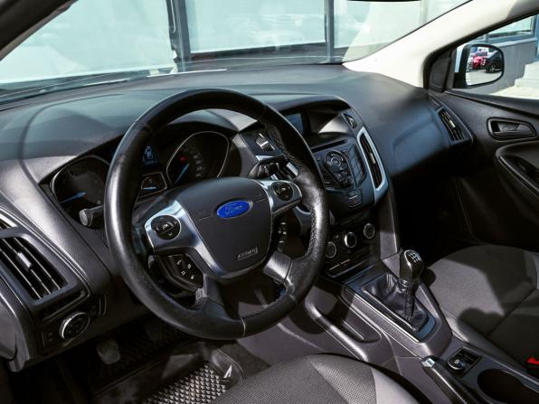 Ford Focus III с пробегом 2011 года, цена 699 000 рублей, 209665 км, хэтчбек, Автокод Объявления