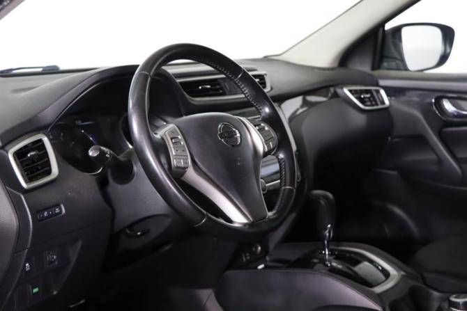 Nissan Qashqai II с пробегом 2017 года, цена 1 709 990 рублей, 120780 км, внедорожник, Автокод Объявления