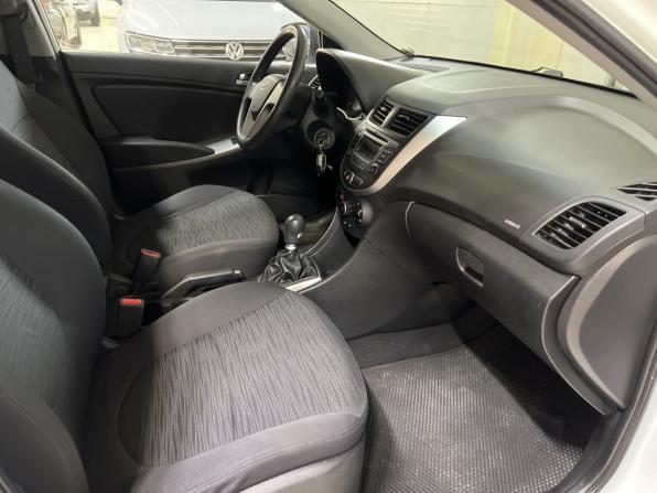 Hyundai Solaris I Рестайлинг с пробегом 2016 года, цена 869 000 рублей, 168741 км, седан, Автокод Объявления