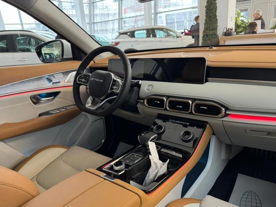 JETOUR X70 PLUS I Рестайлинг Москва  - изображение 5