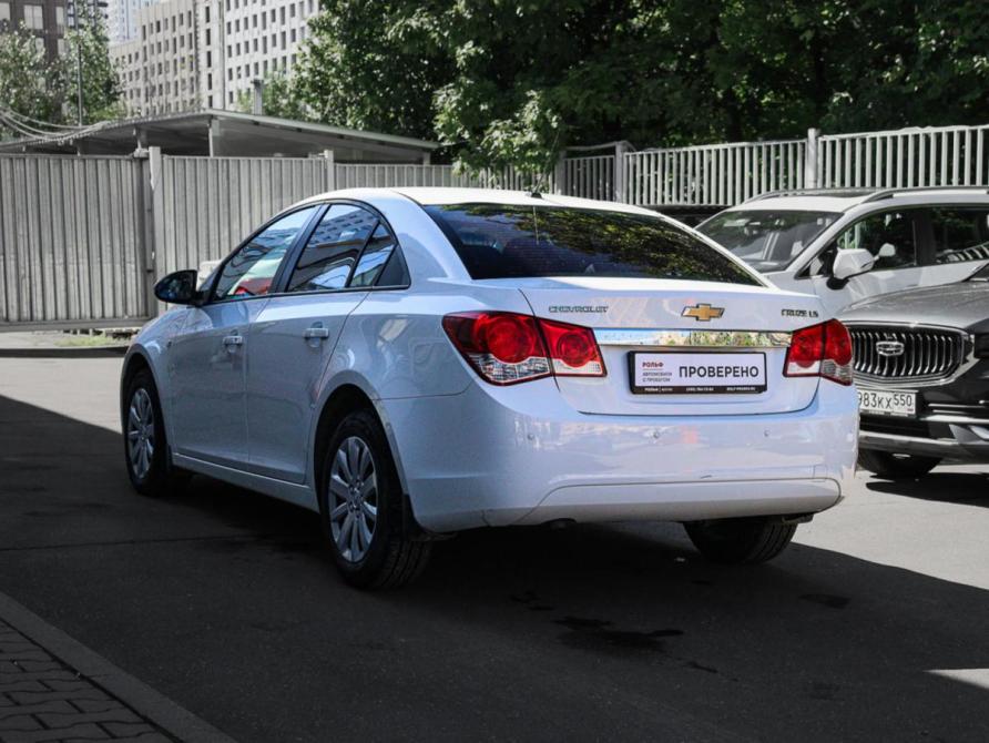 Chevrolet Cruze I Рестайлинг Москва  - изображение 5