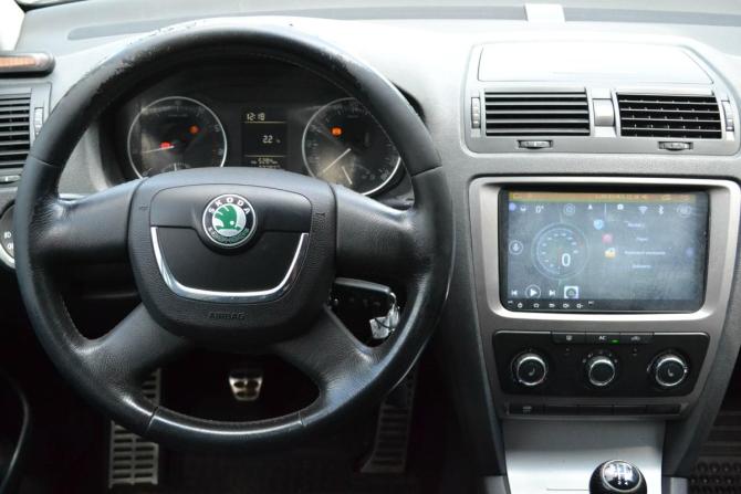 Skoda Octavia II (A5) Рестайлинг с пробегом 2013 года, цена 750 000 рублей, 227825 км, лифтбек, Автокод Объявления