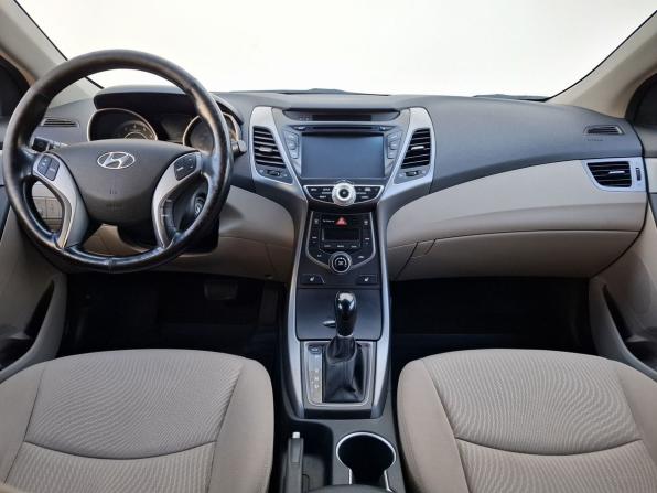 Hyundai Elantra V (MD) Рестайлинг с пробегом 2015 года, цена 1 175 000 рублей, 150080 км, седан, Автокод Объявления