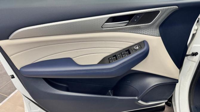 Haval F7 I Рестайлинг с пробегом 2023 года, цена 2 500 000 рублей, 63363 км, внедорожник, Автокод Объявления