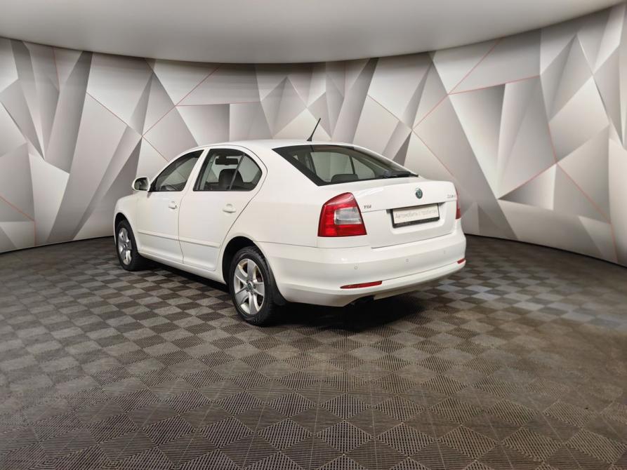 Skoda Octavia II (A5) Рестайлинг Москва  - изображение 4