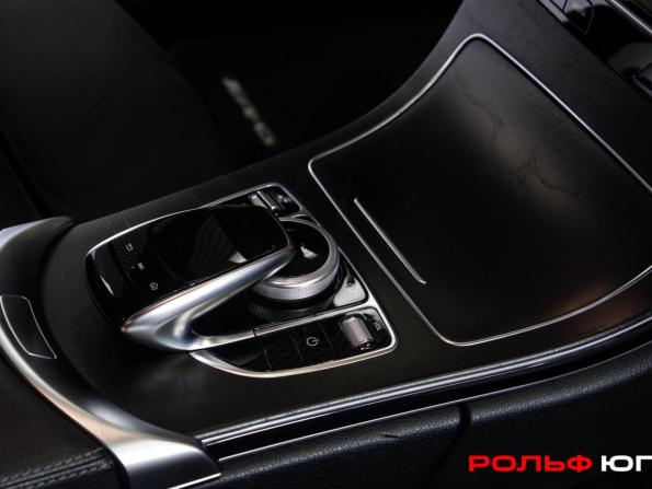 Mercedes-Benz C-Класс IV (W205) Рестайлинг с пробегом 2019 года, цена 3 368 000 рублей, 62440 км, седан, Автокод Объявления