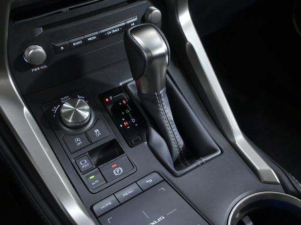 Lexus NX I Рестайлинг с пробегом 2019 года, цена 3 530 000 рублей, 88792 км, внедорожник, Автокод Объявления