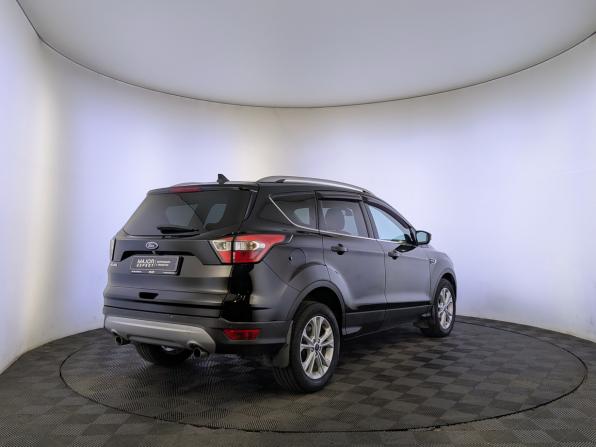 Ford Kuga II Рестайлинг с пробегом 2018 года, цена 1 655 000 рублей, 154040 км, внедорожник, Автокод Объявления