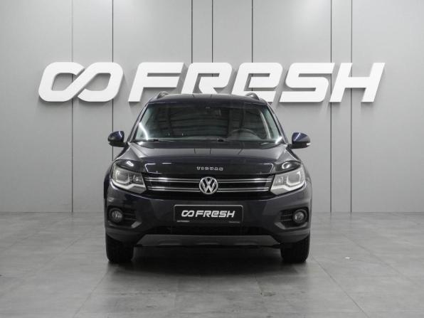 Volkswagen Tiguan I Рестайлинг с пробегом 2011 года, цена 1 135 000 рублей, 213509 км, внедорожник, Автокод Объявления