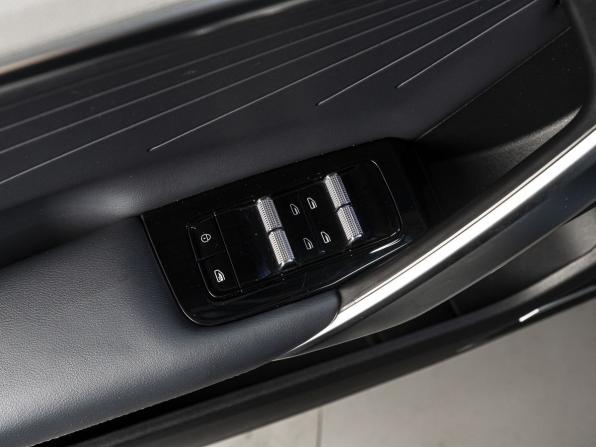 Geely Atlas II с пробегом 2023 года, цена 2 619 000 рублей, 54746 км, внедорожник, Автокод Объявления