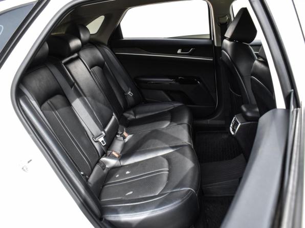 Kia K5 III с пробегом 2020 года, цена 2 620 000 рублей, 106635 км, седан, Автокод Объявления