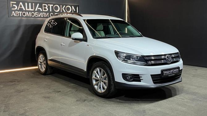 Volkswagen Tiguan I Рестайлинг с пробегом 2016 года, цена 1 435 000 рублей, 137015 км, внедорожник, Автокод Объявления