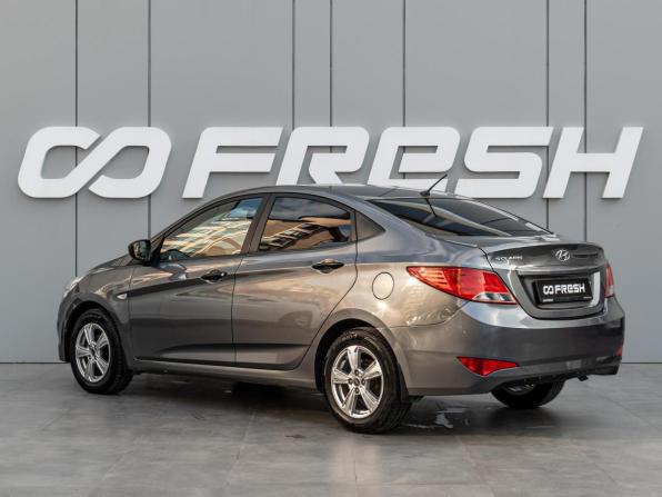 Hyundai Solaris I Рестайлинг с пробегом 2016 года, цена 1 110 000 рублей, 123199 км, седан, Автокод Объявления