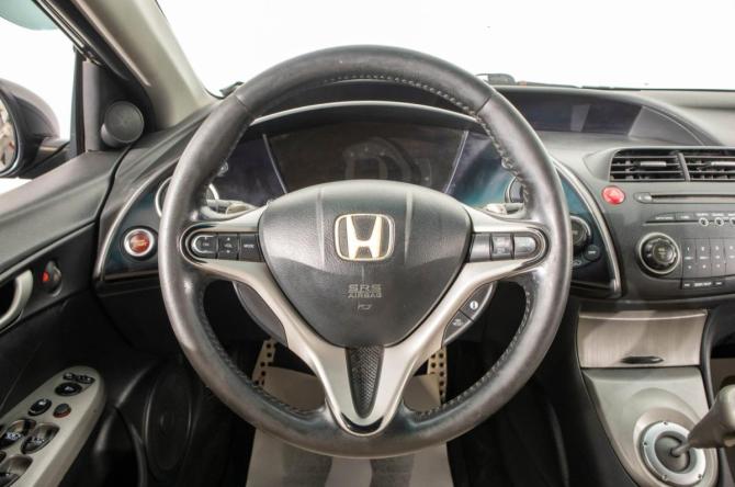 Honda Civic VIII с пробегом 2008 года, цена 639 000 рублей, 298000 км, хэтчбек, Автокод Объявления