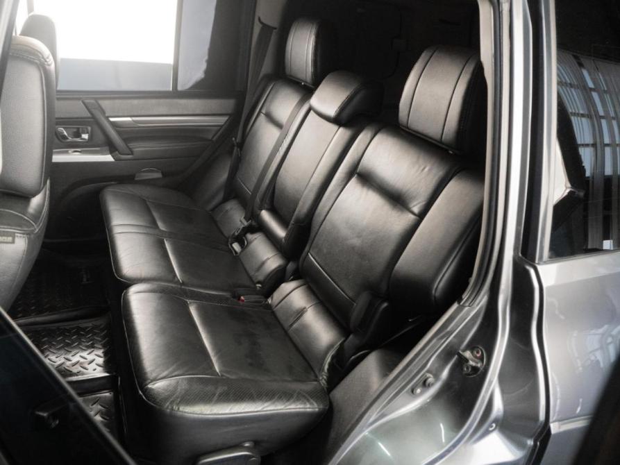 Mitsubishi Pajero IV Рестайлинг 1 Тюмень  - изображение 9