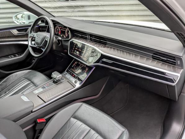 Audi A6 V (C8) с пробегом 2021 года, цена 4 150 000 рублей, 91465 км, седан, Автокод Объявления