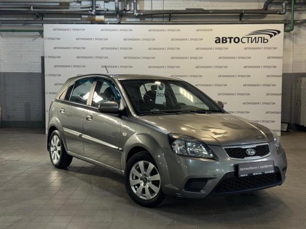 Kia Rio II Рестайлинг с пробегом 2010 года, цена 469 000 рублей, 180000 км, хэтчбек, Автокод Объявления