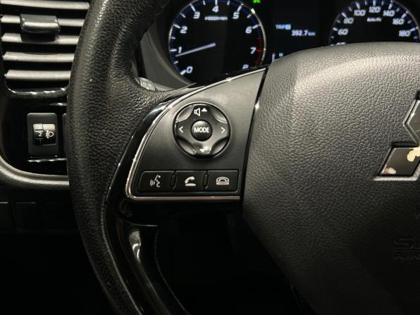 Mitsubishi Outlander III Рестайлинг 3 с пробегом 2018 года, цена 1 399 000 рублей, 218369 км, внедорожник, Автокод Объявления