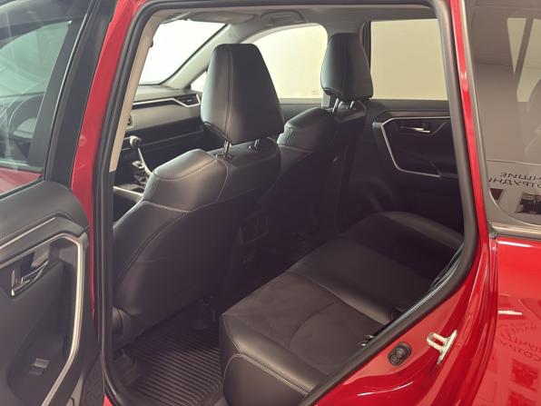 Toyota RAV4 V (XA50) с пробегом 2021 года, цена 4 370 000 рублей, 10219 км, внедорожник, Автокод Объявления