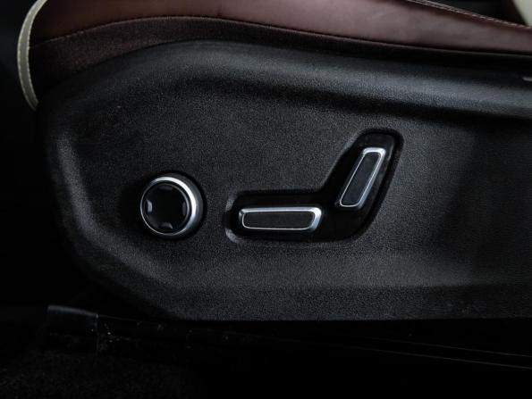 Geely Monjaro I с пробегом 2023 года, цена 2 999 000 рублей, 69582 км, внедорожник, Автокод Объявления
