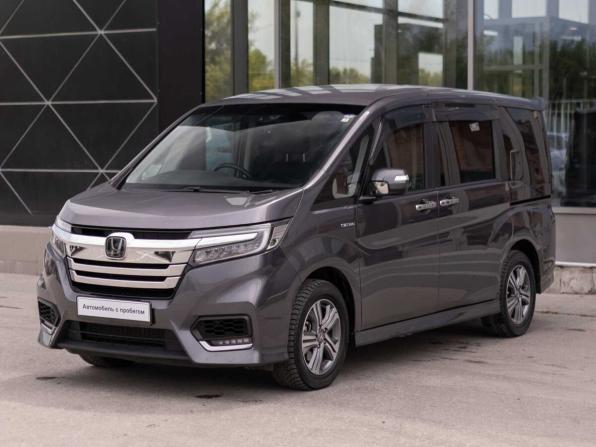 Honda Stepwgn V Рестайлинг с пробегом 2019 года, цена 2 600 000 рублей, 84653 км, минивэн, Автокод Объявления