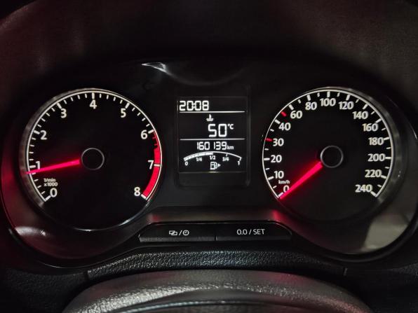 Volkswagen Polo V Рестайлинг с пробегом 2017 года, цена 945 000 рублей, 160138 км, седан, Автокод Объявления