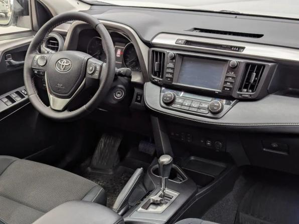 Toyota RAV4 IV (XA40) Рестайлинг с пробегом 2016 года, цена 2 295 000 рублей, 83030 км, внедорожник, Автокод Объявления