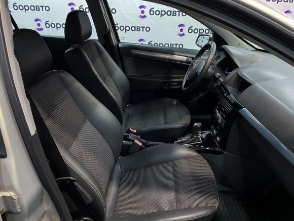 Opel Astra H Рестайлинг с пробегом 2008 года, цена 633 000 рублей, 183107 км, седан, Автокод Объявления