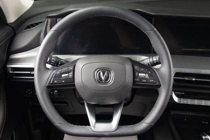 Changan CS35 Plus I Рестайлинг с пробегом 2023 года, цена 1 799 000 рублей, 46000 км, внедорожник, Автокод Объявления