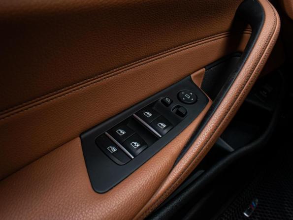 BMW 5 серии VII (G30/G31/G38) с пробегом 2019 года, цена 3 550 000 рублей, 198880 км, универсал, Автокод Объявления