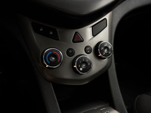 Chevrolet Aveo II с пробегом 2013 года, цена 548 000 рублей, 220133 км, седан, Автокод Объявления
