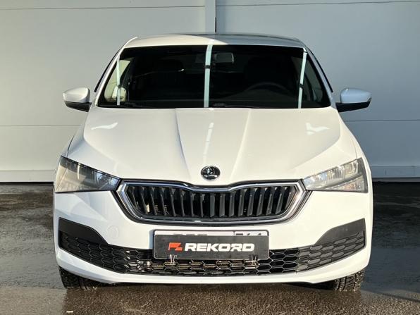 Skoda Rapid II с пробегом 2022 года, цена 1 180 000 рублей, 121286 км, лифтбек, Автокод Объявления