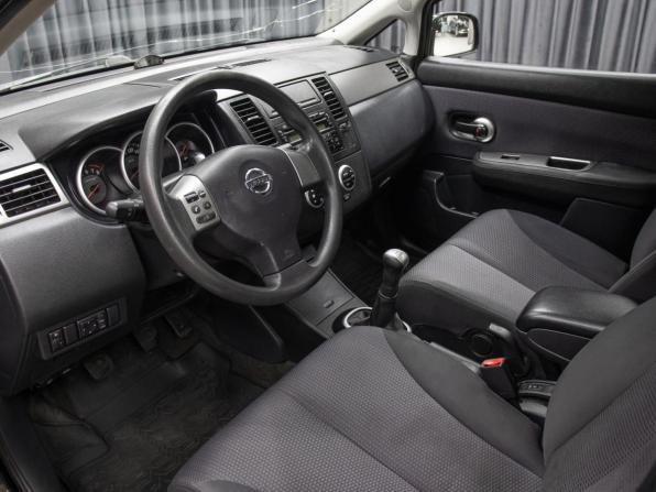 Nissan Tiida I Рестайлинг с пробегом 2010 года, цена 579 000 рублей, 229244 км, седан, Автокод Объявления