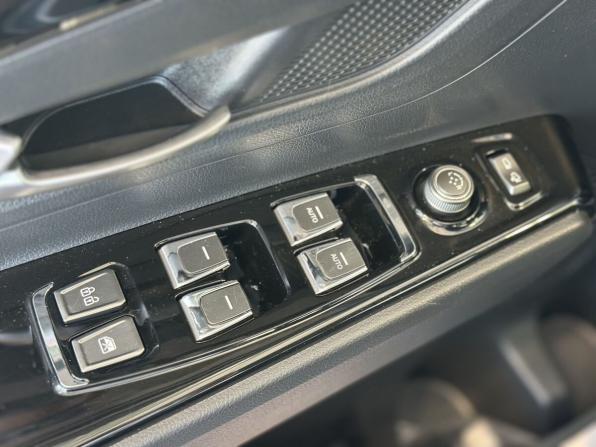 KGM Korando с пробегом 2025 года, цена 3 600 000 рублей, 1587 км, внедорожник, Автокод Объявления