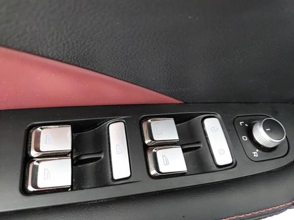 Geely Coolray I с пробегом 2023 года, цена 2 050 000 рублей, 39100 км, внедорожник, Автокод Объявления
