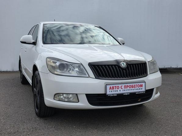 Skoda Octavia II (A5) Рестайлинг с пробегом 2013 года, цена 750 000 рублей, 243150 км, лифтбек, Автокод Объявления