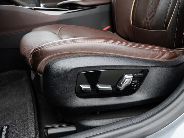 BMW 5 серии VII (G30/G31/G38) Рестайлинг с пробегом 2020 года, цена 6 070 000 рублей, 45893 км, седан, Автокод Объявления