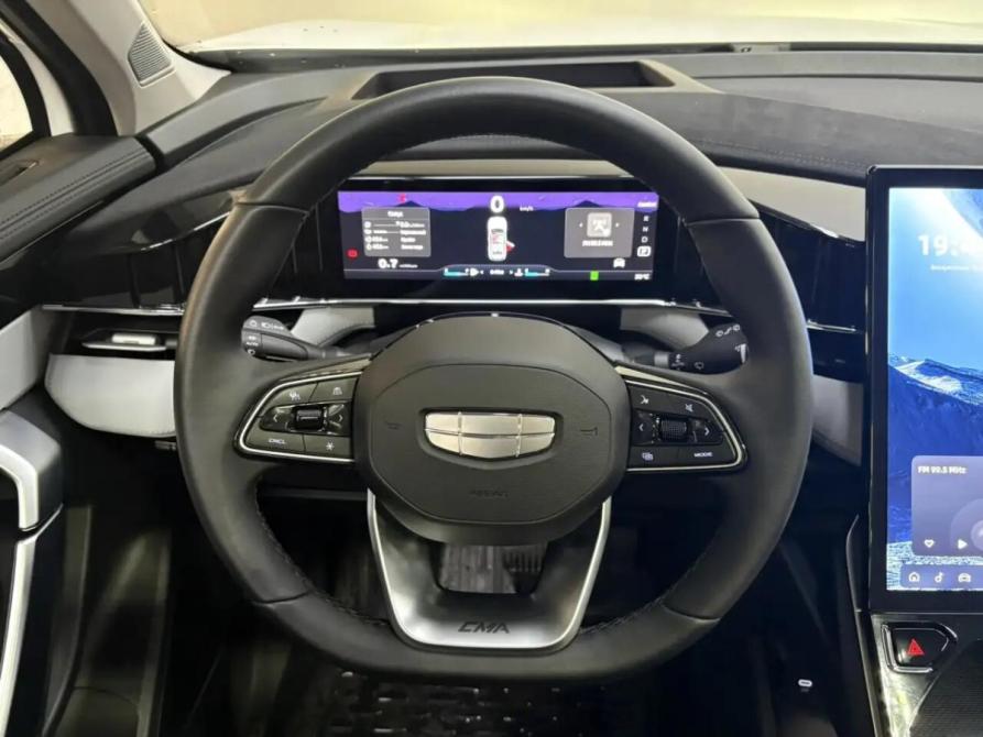 Geely Atlas II Санкт-Петербург  - изображение 13