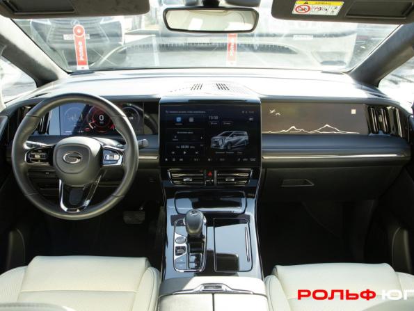GAC M8 с пробегом 2024 года, цена 4 350 000 рублей, 49826 км, минивэн, Автокод Объявления