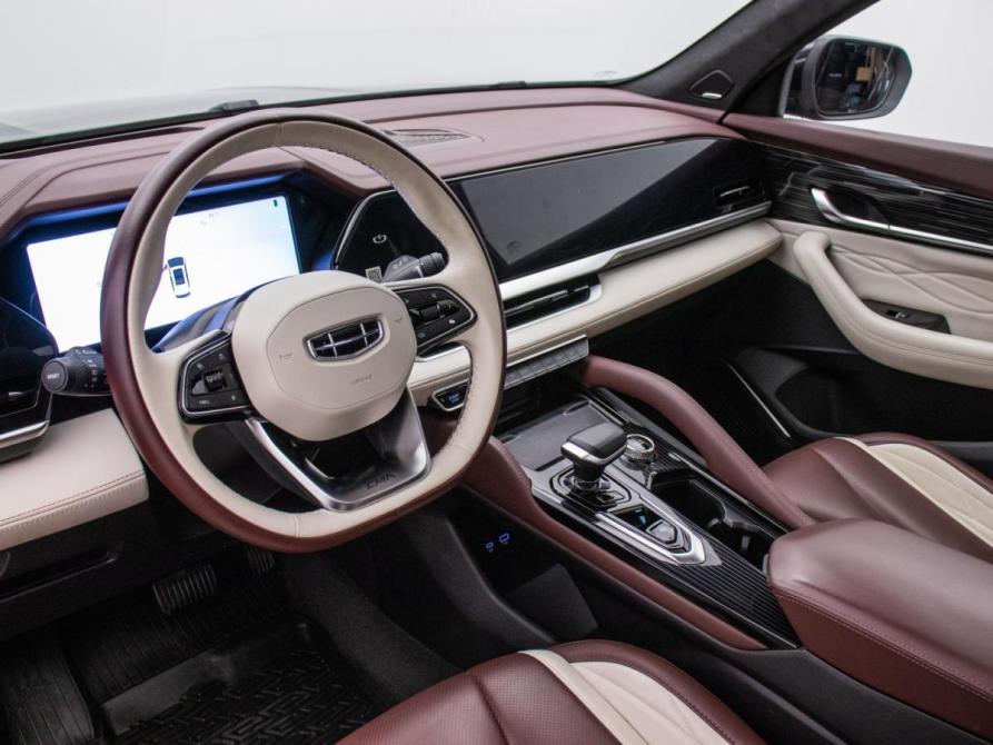Geely Monjaro I Москва  - изображение 10
