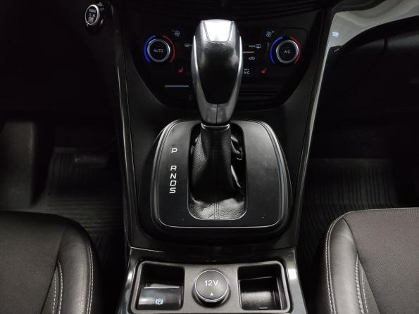 Ford Kuga II Рестайлинг с пробегом 2017 года, цена 1 500 000 рублей, 115823 км, внедорожник, Автокод Объявления
