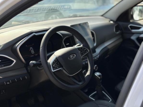 Lada (ВАЗ) Vesta I Рестайлинг (NG) с пробегом 2023 года, цена 1 090 000 рублей, 81000 км, седан, Автокод Объявления