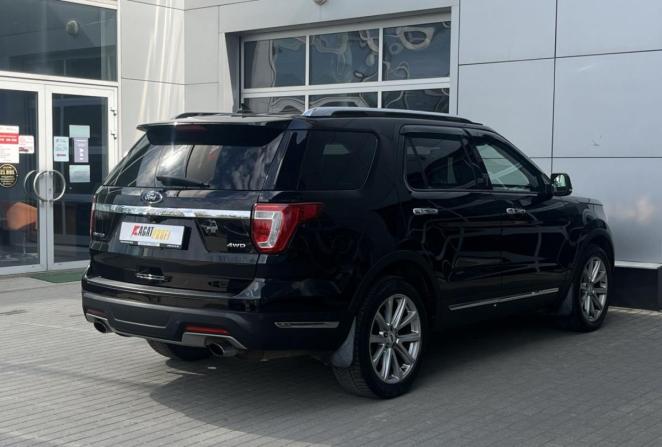 Ford Explorer V Рестайлинг с пробегом 2018 года, цена 2 250 000 рублей, 157746 км, внедорожник, Автокод Объявления