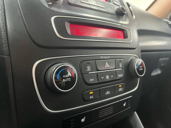Kia Sorento II Рестайлинг с пробегом 2014 года, цена 1 489 000 рублей, 248000 км, внедорожник, Автокод Объявления