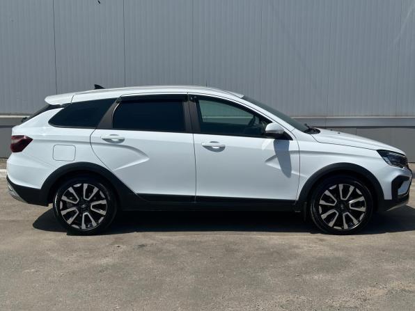 Lada (ВАЗ) Vesta I Рестайлинг (NG) с пробегом 2024 года, цена 1 580 000 рублей, 35500 км, универсал, Автокод Объявления