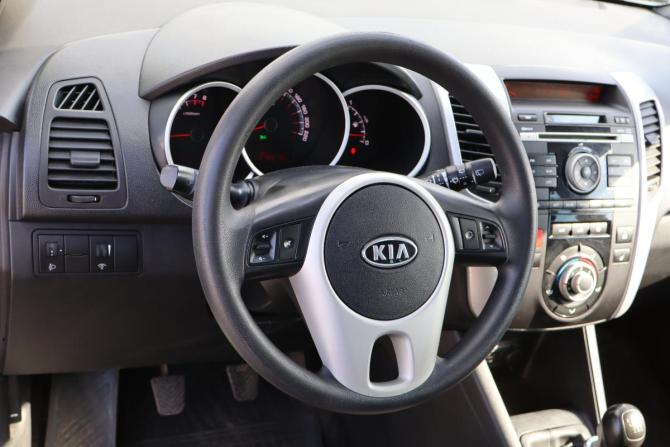 Kia Venga I с пробегом 2012 года, цена 499 000 рублей, 275000 км, минивэн, Автокод Объявления